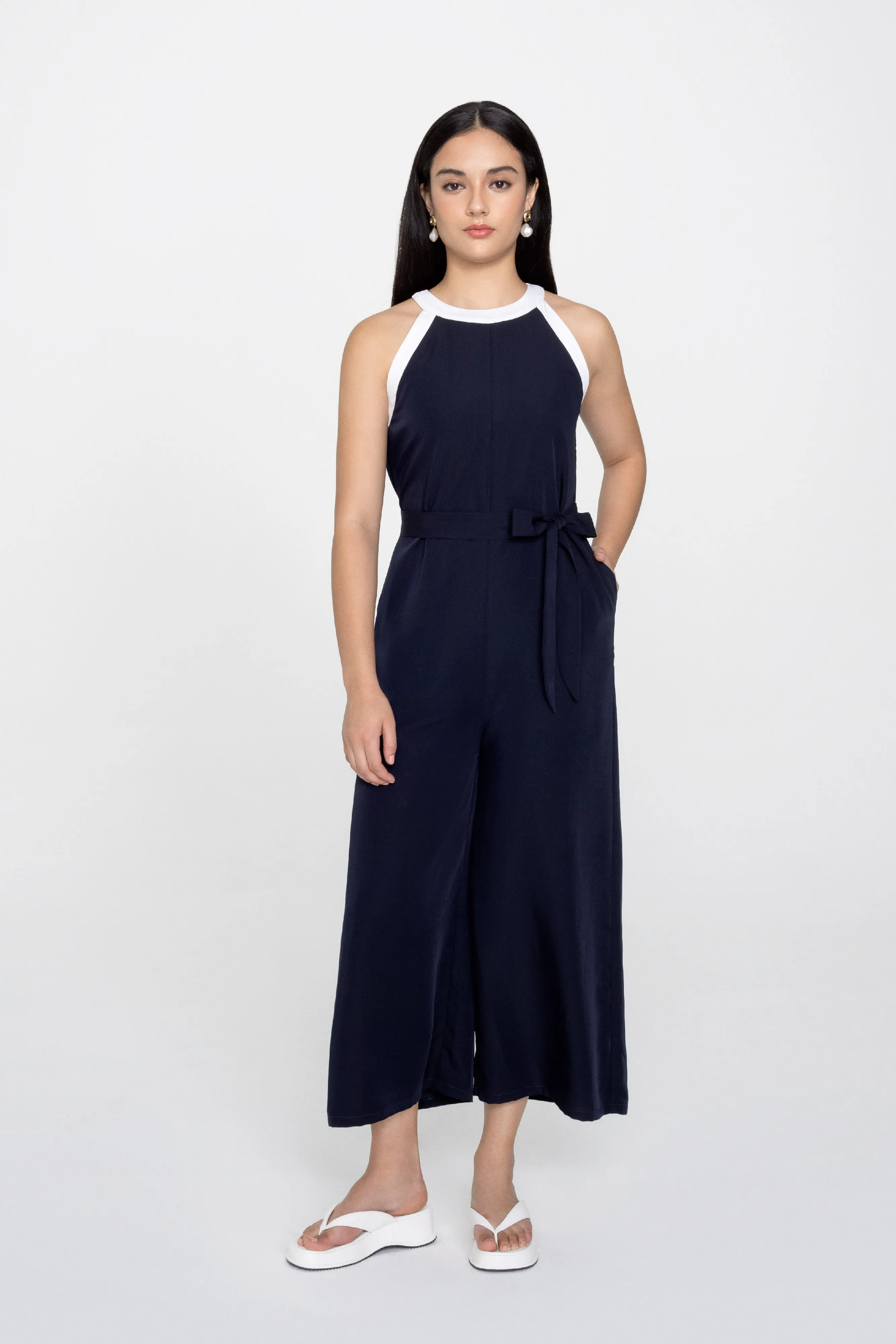 [Retail Exclusive] Hera Contrast Wide Leg Jumpsuit