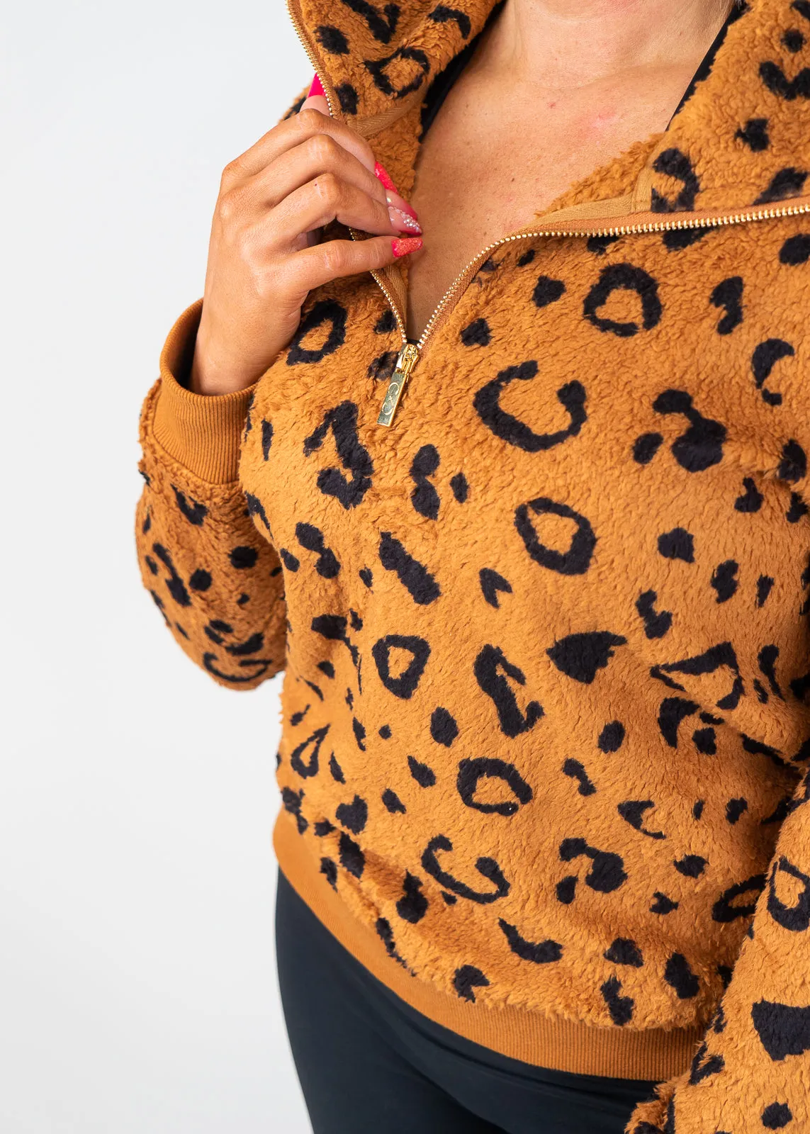 Sherpa | Gold Leopard